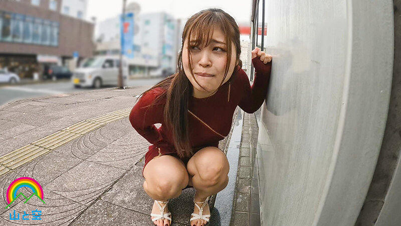 露出大好きな俺の地元の激レアさん セルフ露出して逆ナンするのが趣味 前代未聞の露出ネキ見参！！望月あやか