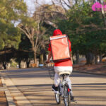 巷でウワサの人妻出張感 男を惑わす肉感完熟デリバリー デカ尻ピタパン溢れ出るフェロモン！推しに弱いむちふわGカップ妻の秘密アルバイト 若宮穂乃