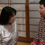 僕の童貞を卒業させてくれた人妻 Vol.2